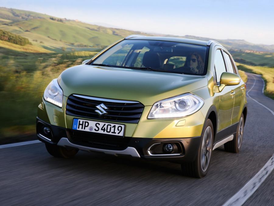  Suzuki SX4 S-Cross 2013 года  (фото 14 из 30)